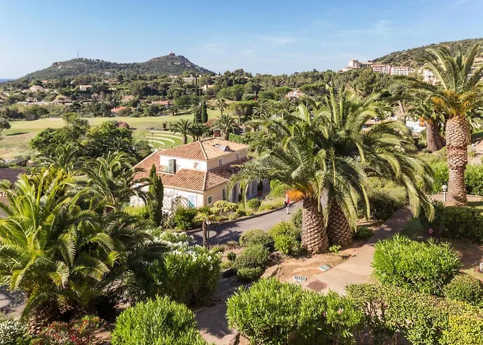 Le Village De Cap Esterel - Maeva - 2 Pieces 6 Personnes - Prestige Mae-5674 *