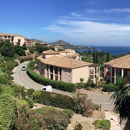 Le Village De Cap Esterel - Maeva - 2 Pieces 6 Personnes - Prestige Climatise Mae-5674